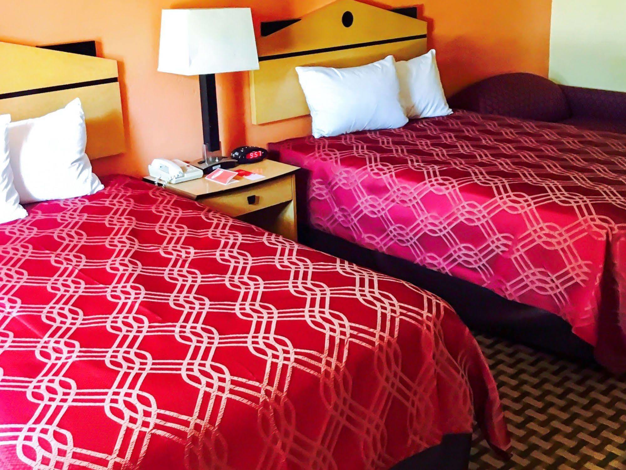 Milan Inn & Suites 외부 사진